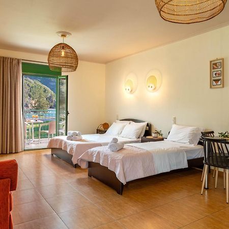 סיבוטה Aiora Suites מראה חיצוני תמונה