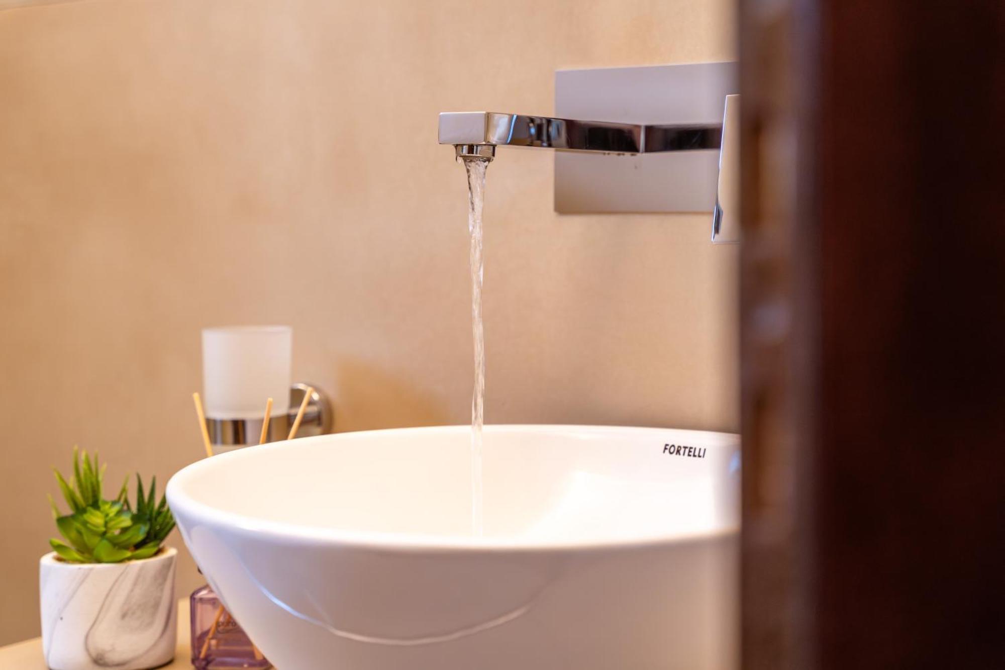 סיבוטה Aiora Suites מראה חיצוני תמונה